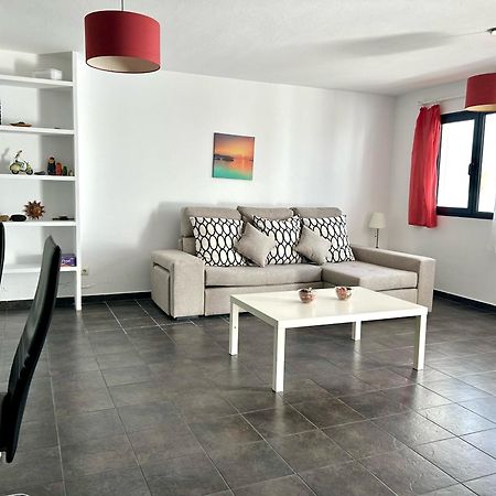 Famara Sunshine Apartment Exterior photo
